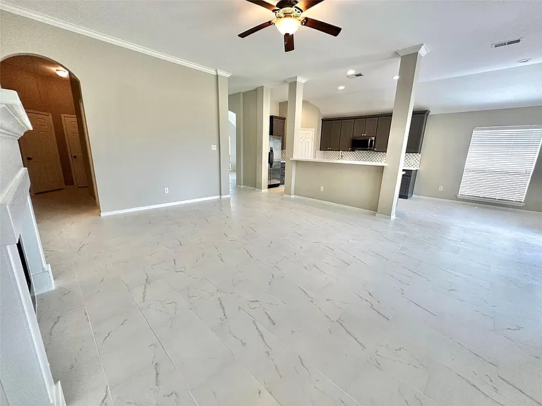 20902 Avery Cove Ln — Photo 10