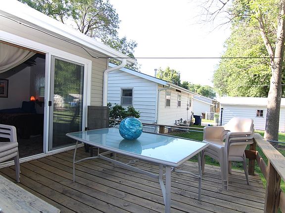 4th image of 3806 F Ave