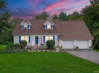 45 Sun Up Rd, Stormville, NY 12582