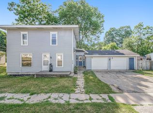 208 N Webster St, Augusta, MI 49012