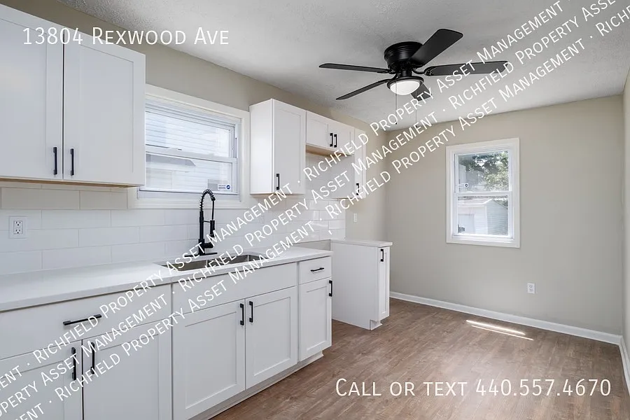 2 bed, 1.0 bath, 1149 sqft, $1,570 — Photo 2