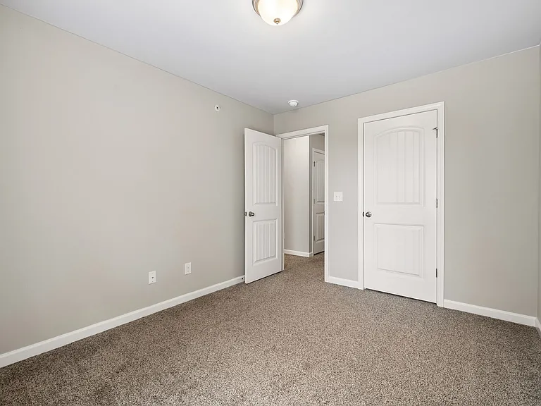 1045 Enclave Ave — Photo 14