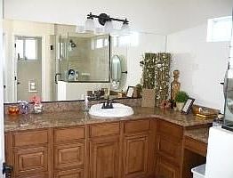 3rd image of 1027 Los Moros Dr
