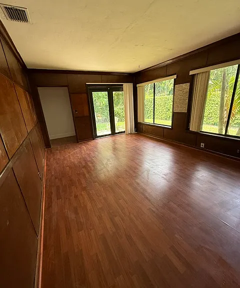 1545 Mantua Ave — Photo 25