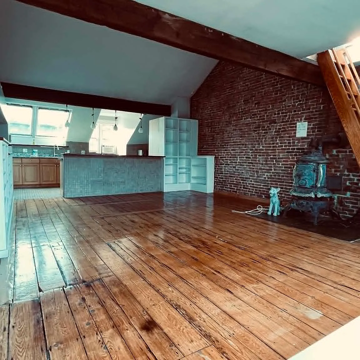 2 bed, 1620 sqft, $5,950 — Photo 1