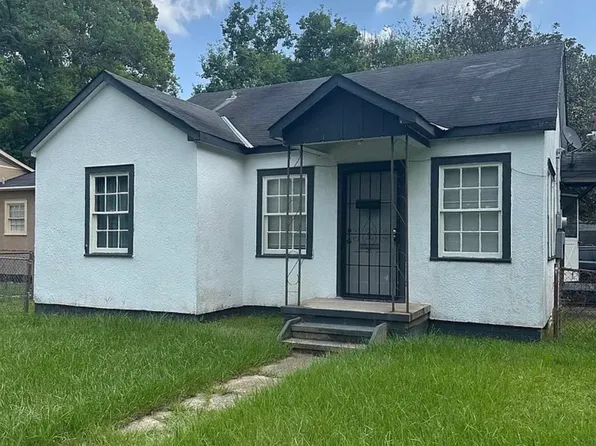 2908 N Foster Dr, Baton Rouge, LA 70805