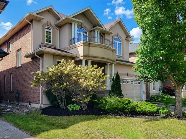 128 Oleary Dr, Hamilton, ON L9K 0B8