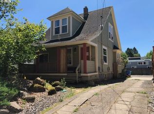 3232 SE Division St, Portland, OR 97202