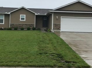 1626 W 11th St, Chanute, KS 66720