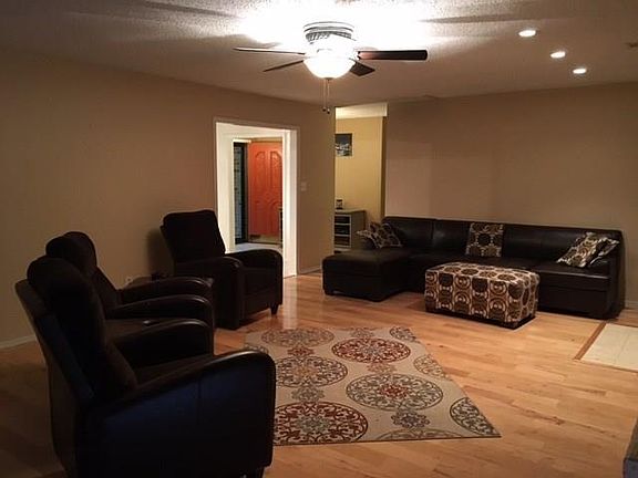 4th image of 11108 N Timberline Dr