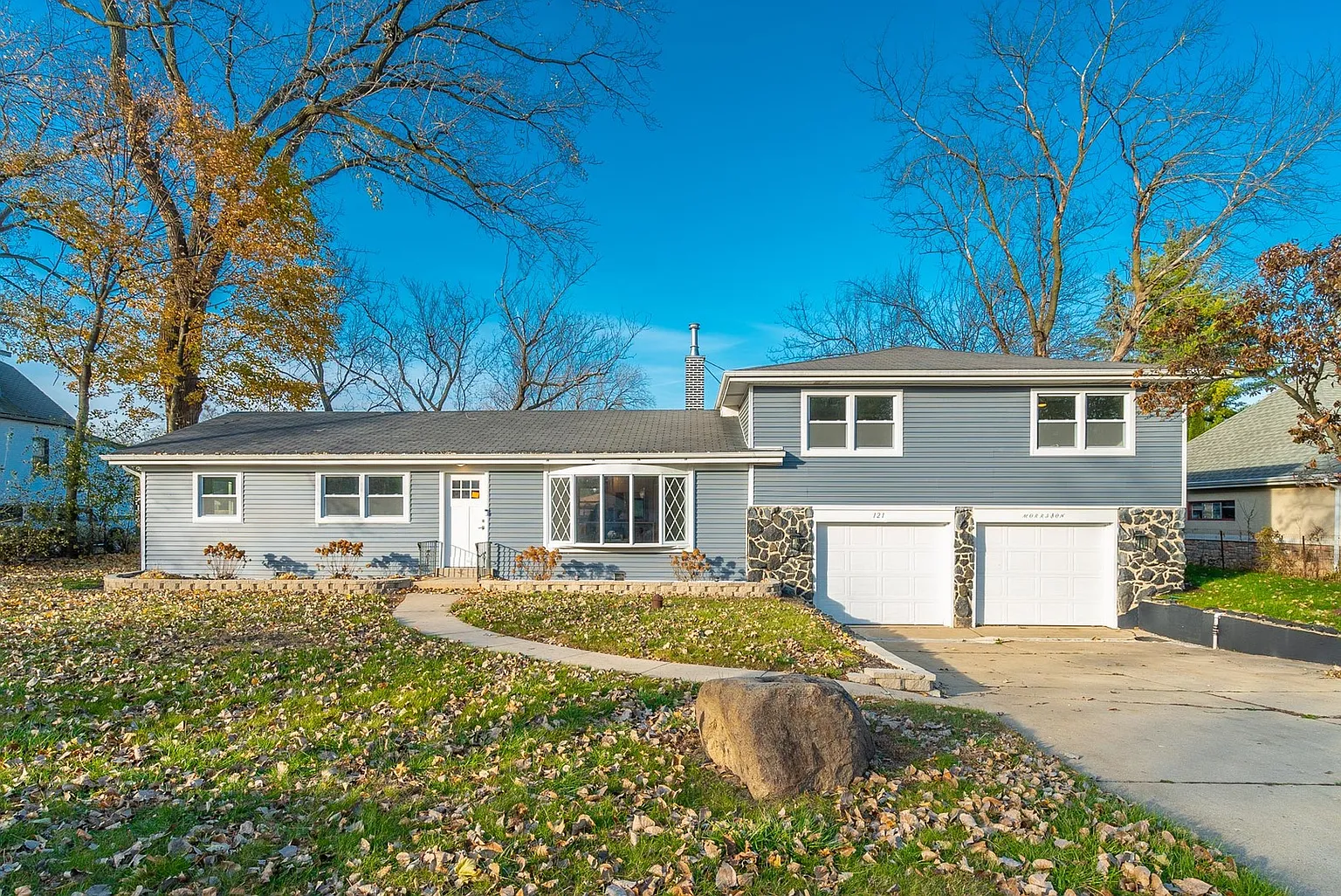 121 E Morrison Ave photo 1