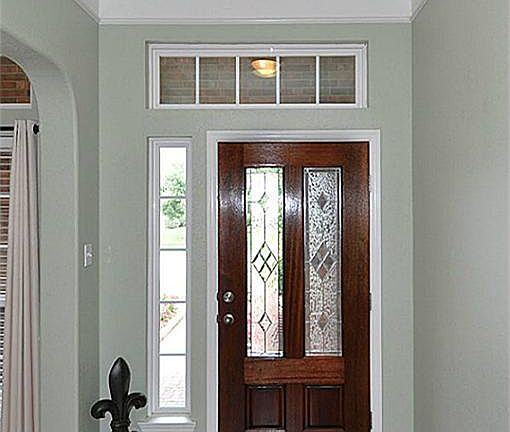 Tiled foyer entry invites you into this home