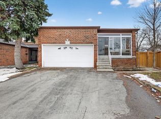 221 Hupfield Trl #BASEMENT, Toronto, ON M1B4L8