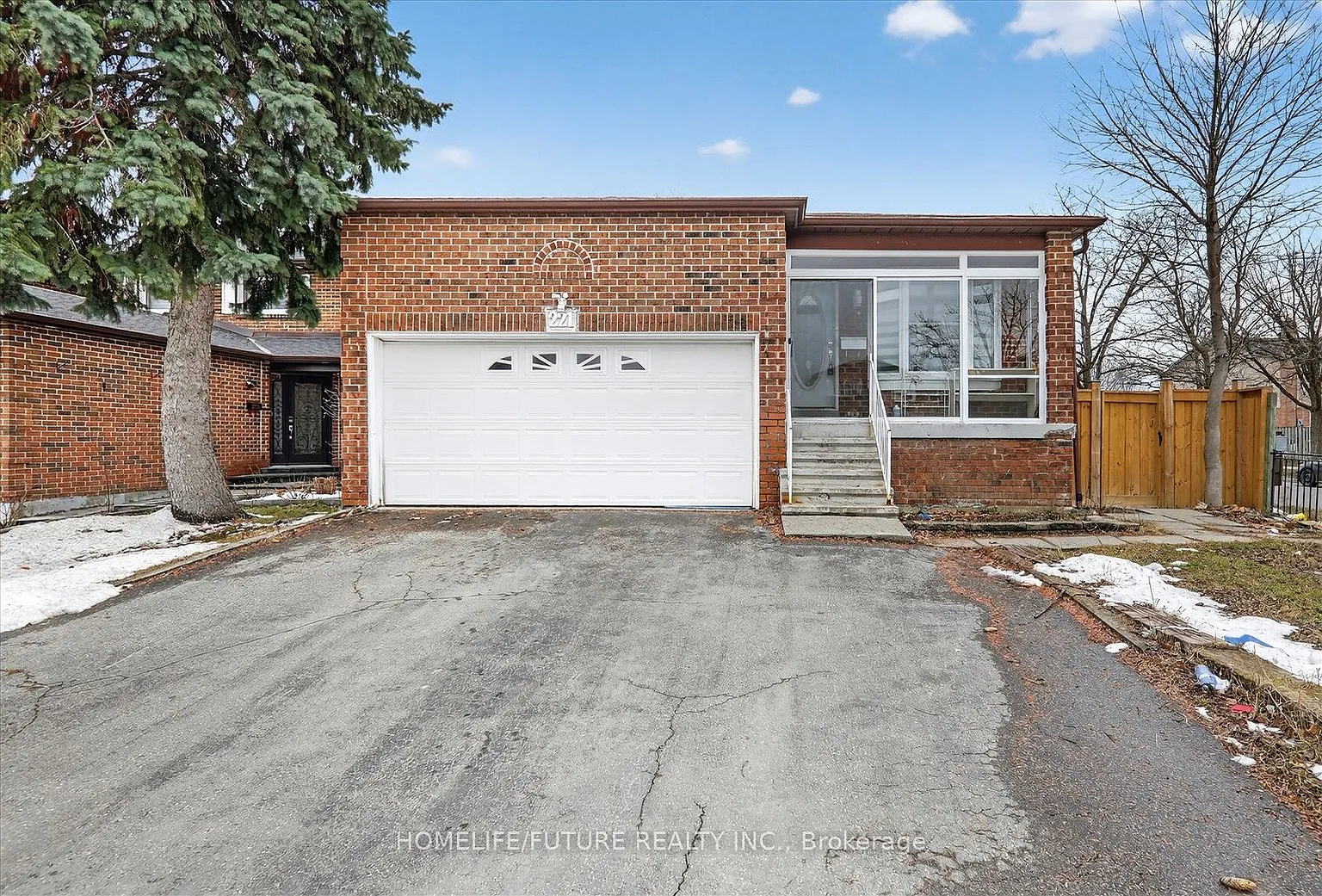 221 Hupfield Trl #Basement photo 1
