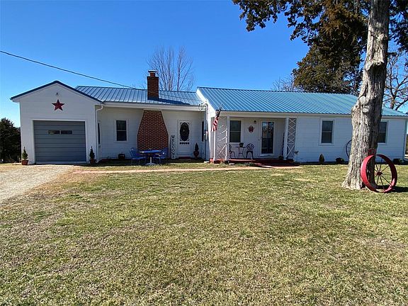 2nd image of 5799 Saint Johns Rd