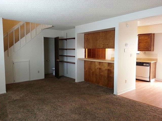 2nd image of 3545 Gypsum Rd APT B