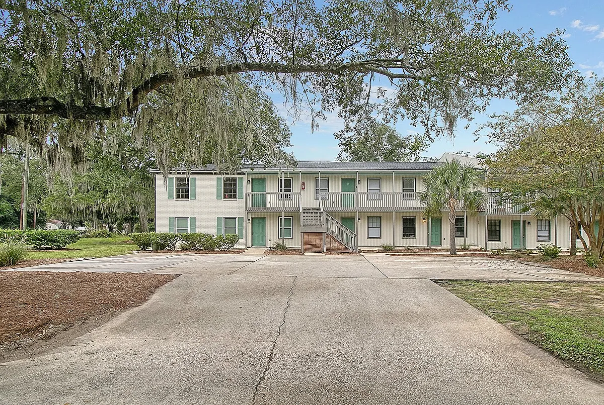 Building Photo - 4003 S Rhett Ave #B6