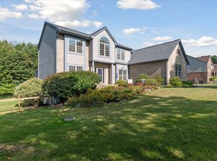 7261 N Lake Orchard Dr, Chelsea, MI 48118