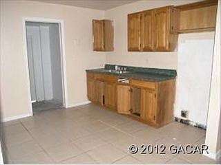 4th image of 1416 SE 1st St