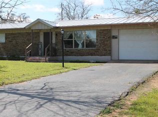 125 Skylark Trl, Buchanan Dam, TX 78609