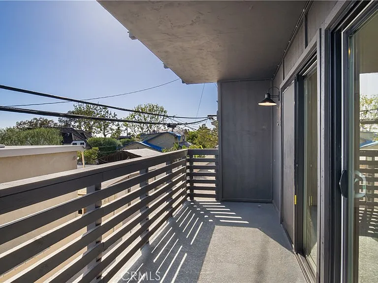 1105 N Coast Hwy — Photo 29