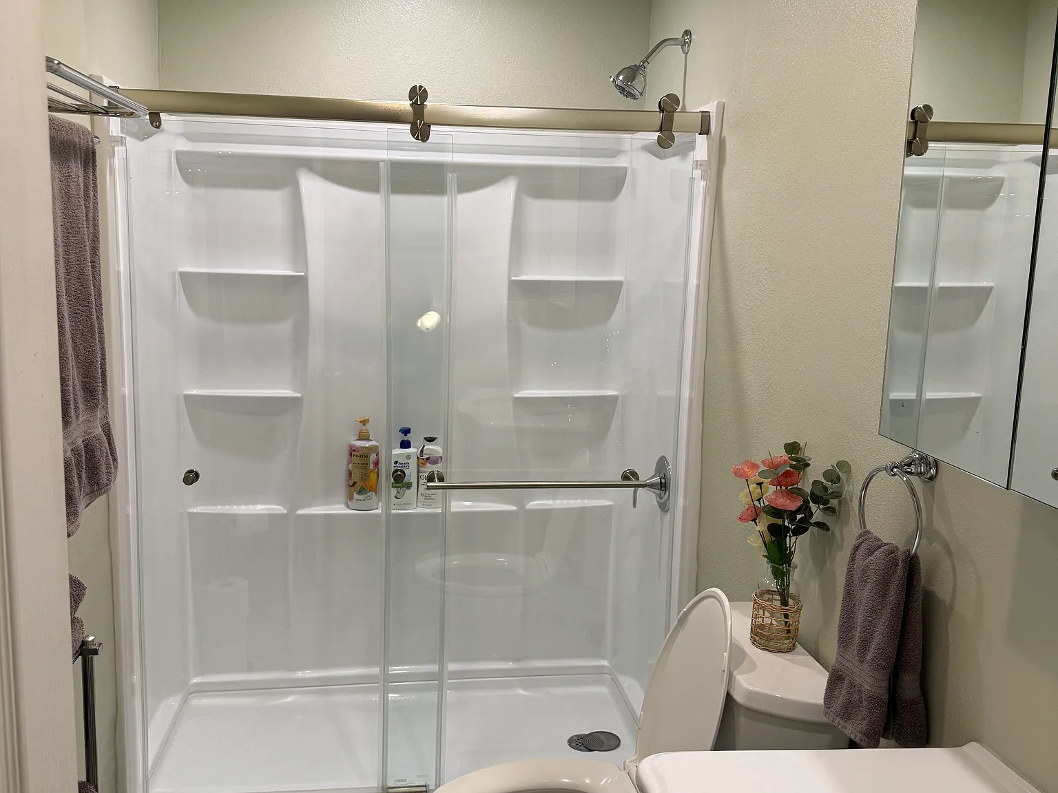 2 bed, 710 sqft, $2,850 — Photo 4