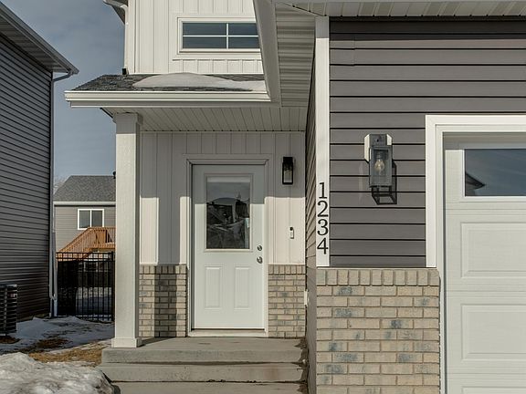 3rd image of 1234 Rachel Dr W