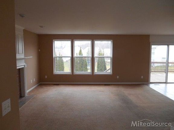 3rd image of 1623 Savanna Dr