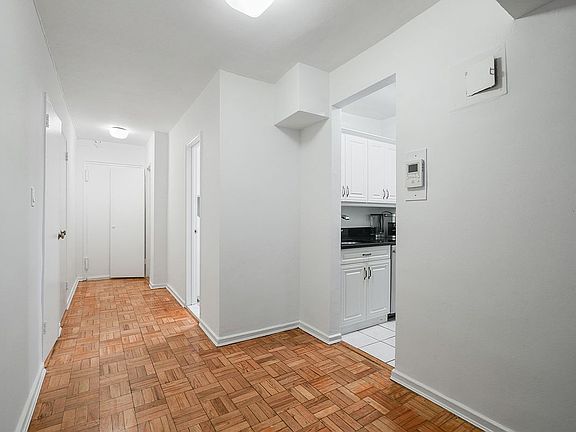 3rd image of 320 E 35th St APT 2H