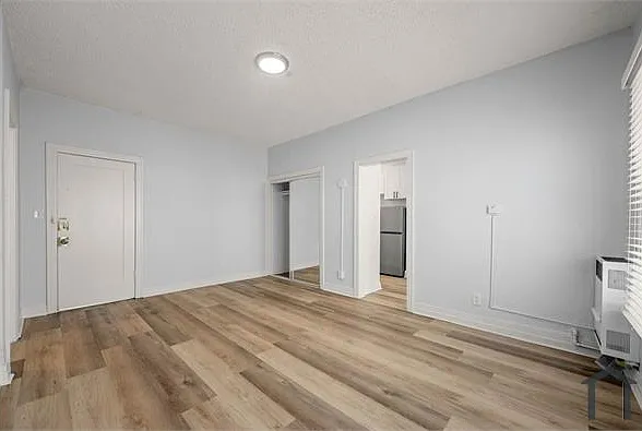 4144 W Adams Blvd #20 — Photo 6