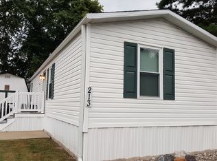 213 N Pecan Ct, Newport News, VA 23608