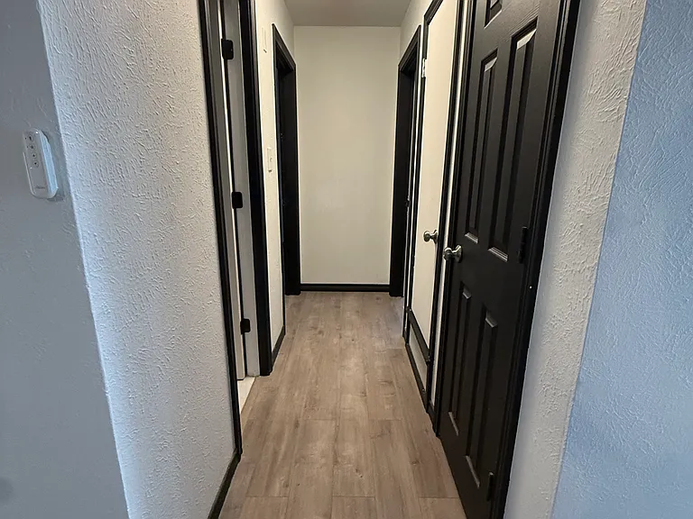 806 Kathrine Ct — Photo 12