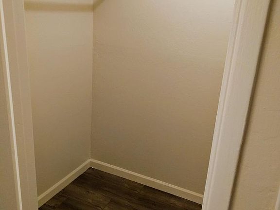 4th image of 1289 Quincy Dr