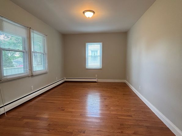 30 Duncan St #1