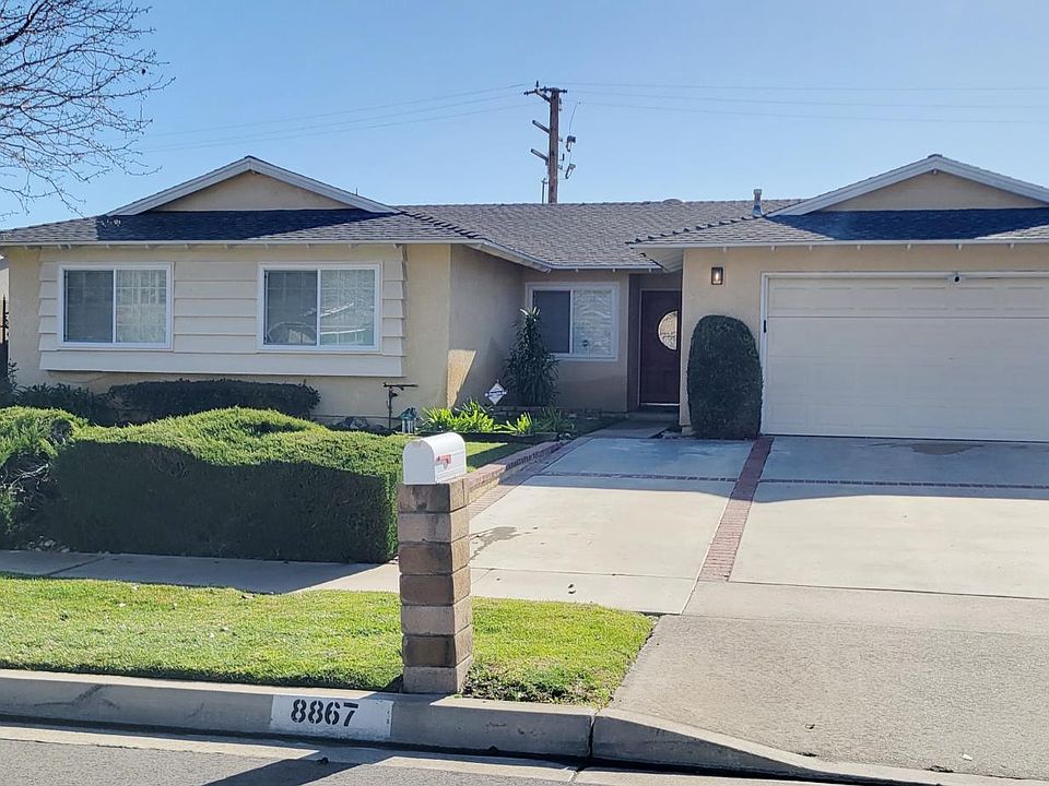1st image of 8867 Holly St