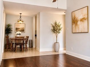 10047 Westpark Dr APT 30, Houston, TX 77042