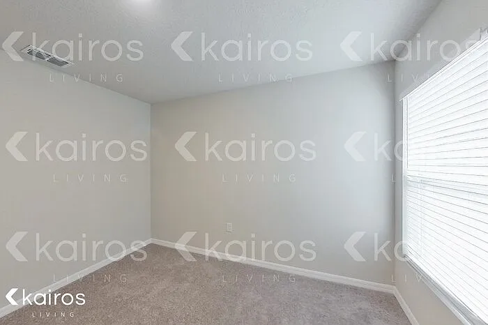 8755 N Nobleton Way — Photo 11