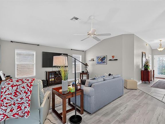 5th image of 2761 PERSIMMON LOOP