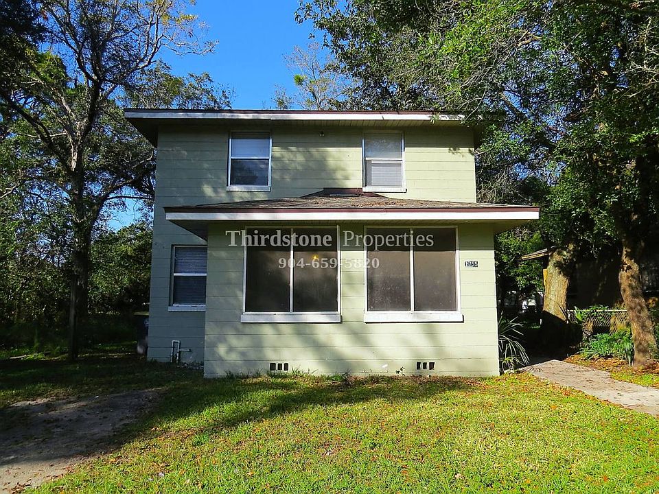 1st image of 1755 W 10th St