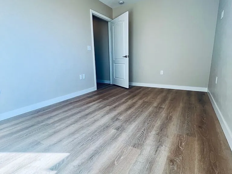 659 Hancock Rd #2 — Photo 12