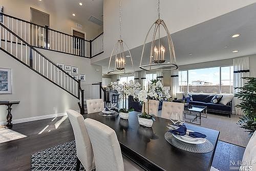 2nd image of 218 Water Lily Cir