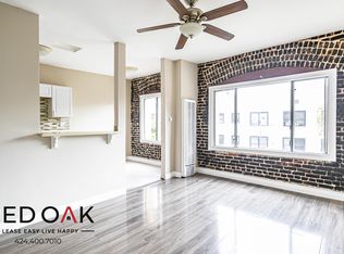 2943 W 8th St #204, Los Angeles, CA 90005