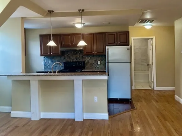 5825 Bartlett, 5825 Bartlett St #9732e9424, Pittsburgh, PA 15217