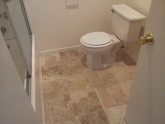 5th image of 140 N Berendo St APT 6