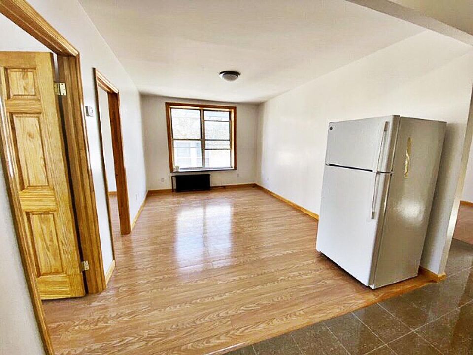 1st image of 2354 84th St #2A