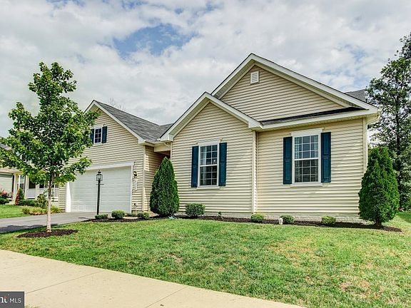 3rd image of 8317 Old Sonoma Pl