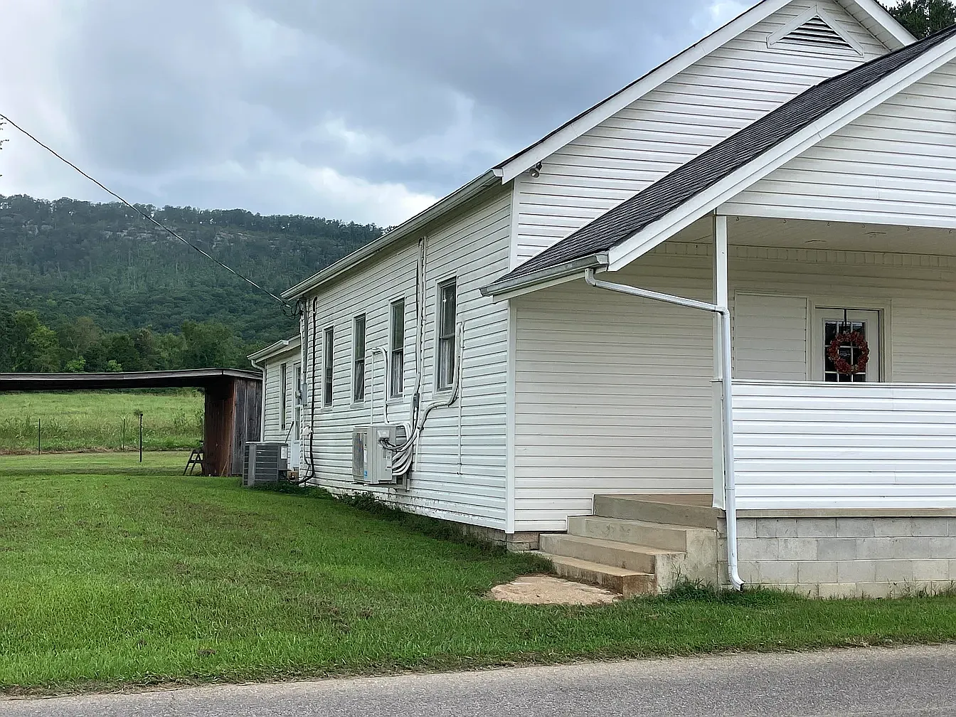9671 Old State Highway 28 — Photo 4