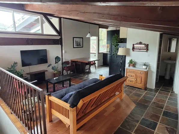 (undisclosed Address), Topanga, CA 90290