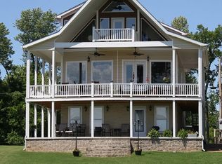 1050 Miracle Rd, Decaturville, TN 38329