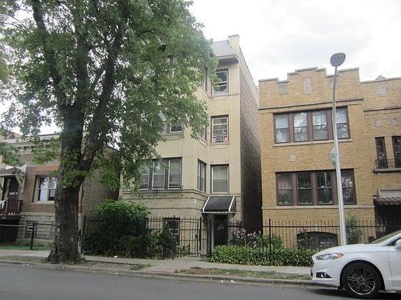 4th image of 739 N Homan Ave